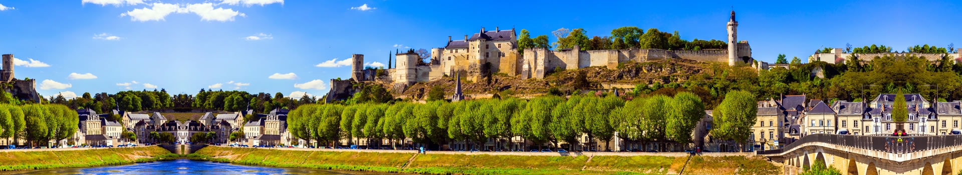 Flight+Hotel deals to **Chinon**