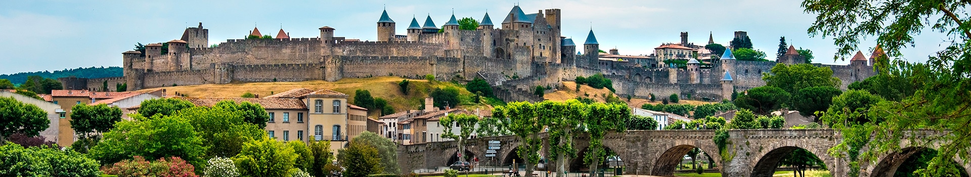 Flight+Hotel deals to **Carcassonne**
