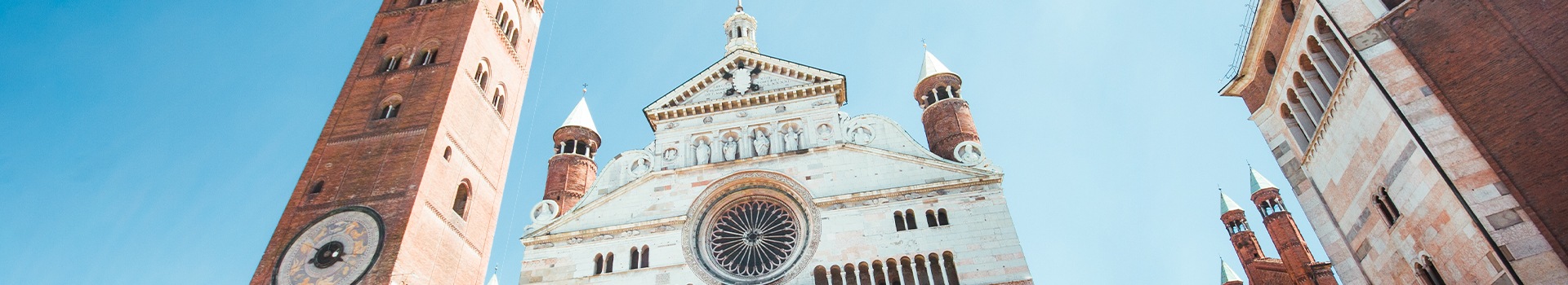 Your holiday to **Cremona** starts here