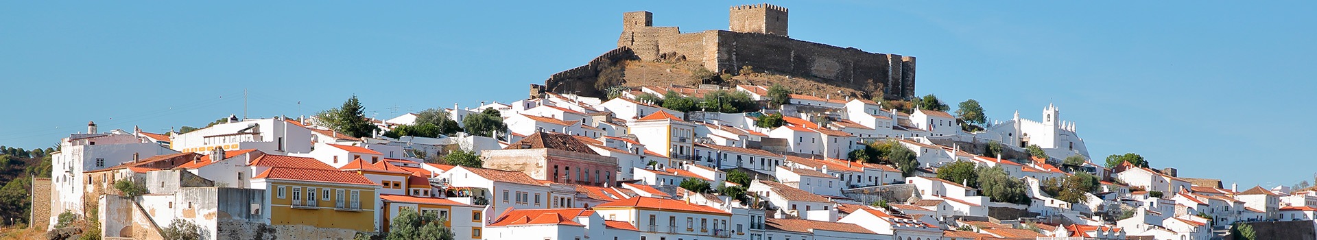 Flight+Hotel deals to **Mértola**