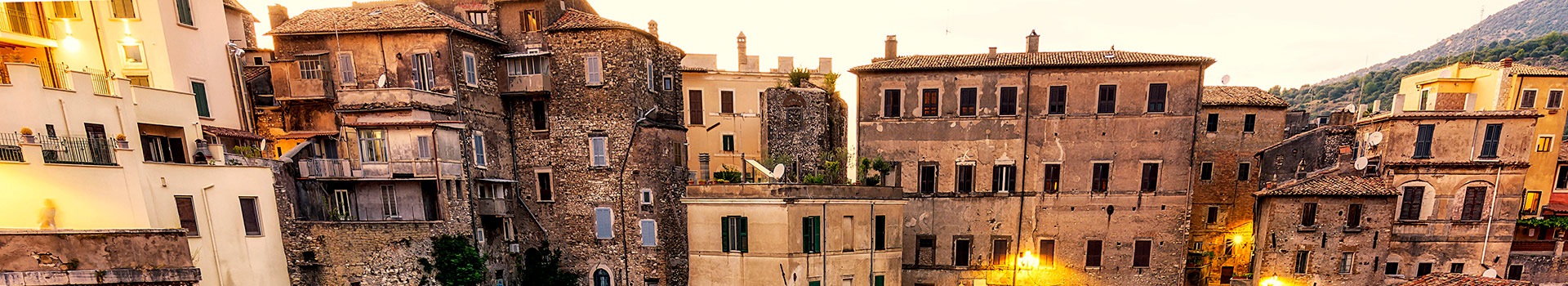 Flight+Hotel deals to **Tivoli**