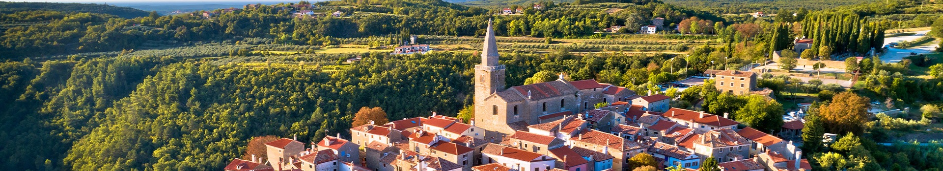 Flight+Hotel deals to **Groznjan**