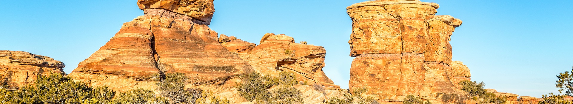 Flight+Hotel deals to **Monticello - Ut**