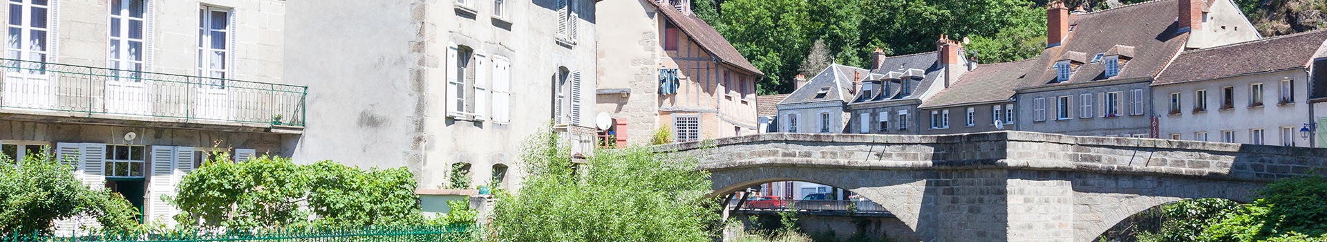 Flight+Hotel deals to **Aubusson**
