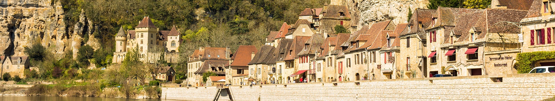 Flight+Hotel deals to **La RoqueGageac**