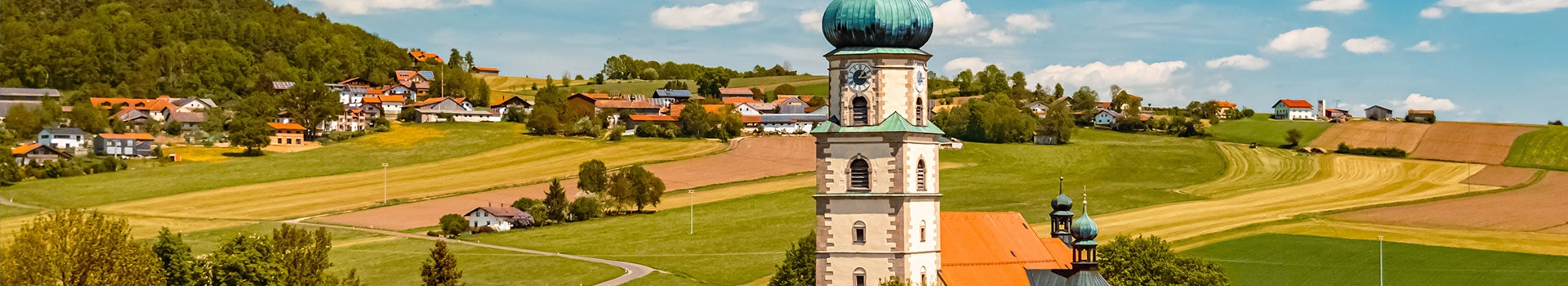 Flight+Hotel deals to **Neukirchen**