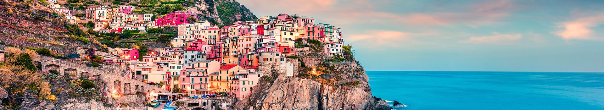 Your holiday to **Manarola** starts here