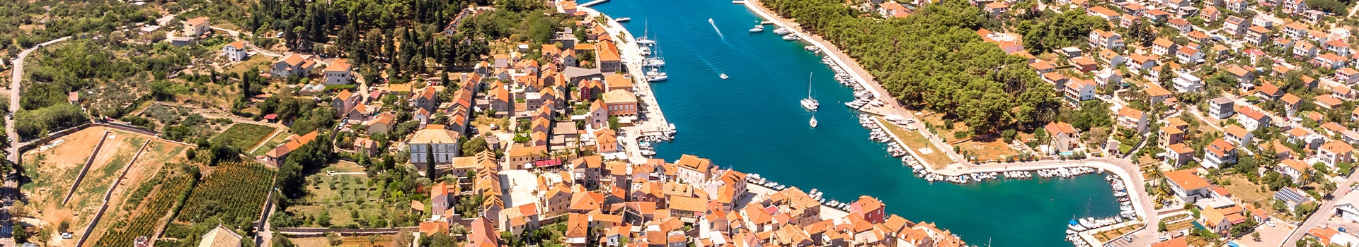 Flight+Hotel deals to **Stari Grad**