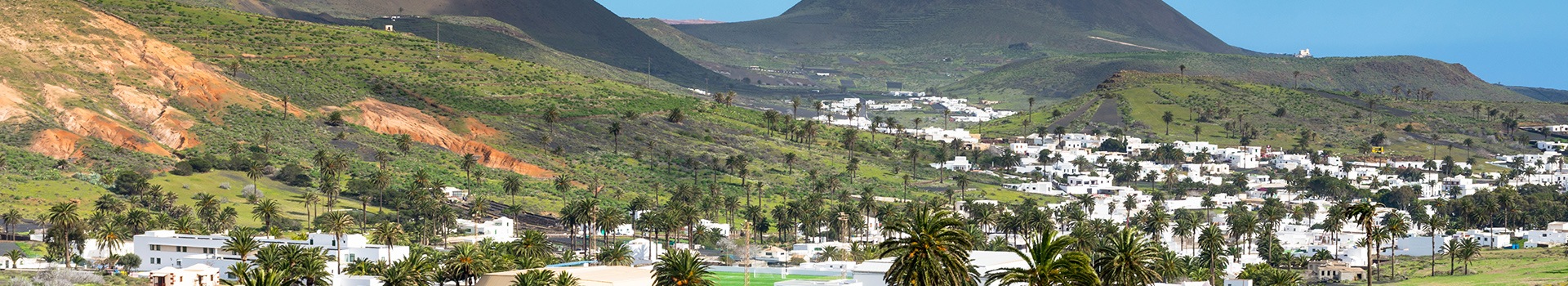 Flight+Hotel deals to **Haría**