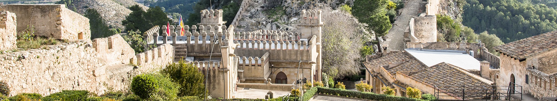 Flight+Hotel deals to **Xàtiva**