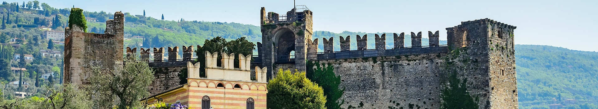 Flight+Hotel deals to **Torri Del Benaco**
