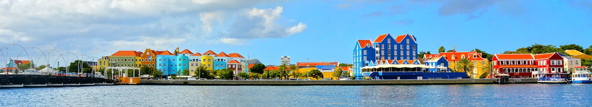 Flight+Hotel deals to **Willemstad**