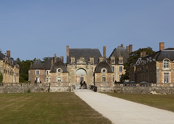 La Ferte-Saint-Aubin