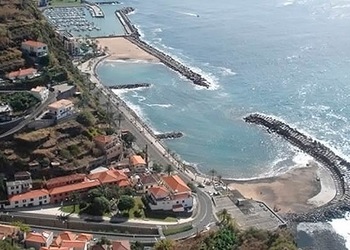Estreito da Calheta