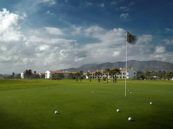Gallery - Parador De Málaga Golf