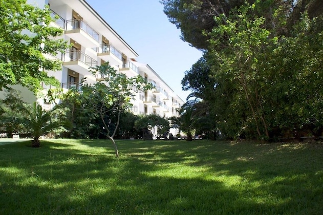Gallery - Guya Wave Hotel