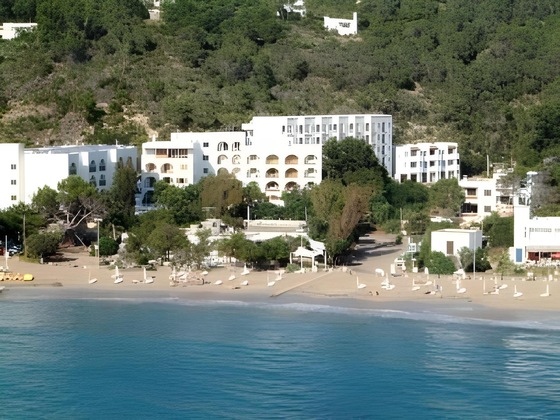 Gallery - Aparthotel Puerto Cala Vadella
