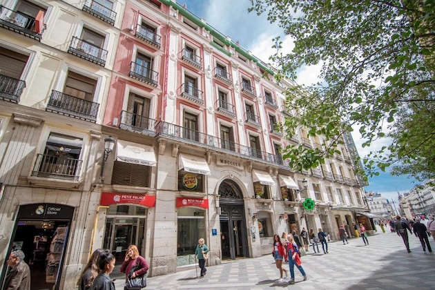 Gallery - Petit Palace Puerta Del Sol