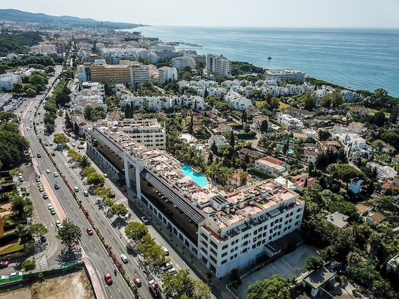 Gallery - Guadalpin Suites