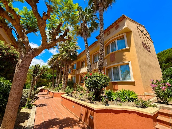 Gallery - Aparthotel Pinosol