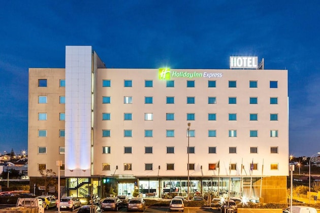 Gallery - Holiday Inn Express Lisbon - Oeiras By Ihg