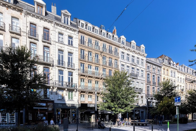 Gallery - Latroupe Grand Place