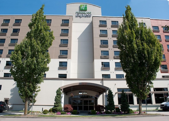 Gallery - Holiday Inn Express Vancouver Airport Richmond By Ihg