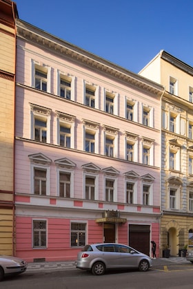 Gallery - City Crown Hotel