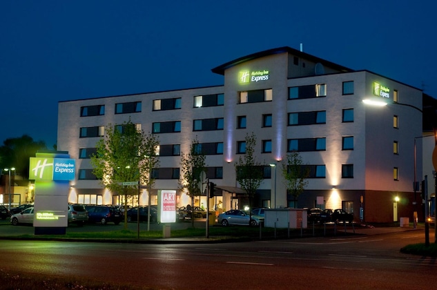 Gallery - Holiday Inn Express Köln-Mülheim By Ihg