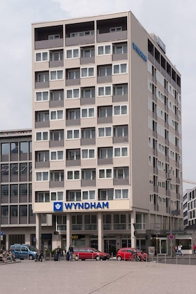 Gallery - Wyndham Koeln