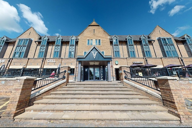 Gallery - Village Hotel Leeds North