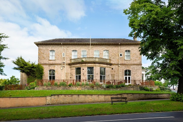 Gallery - Elmbank York, Tapestry Collection By Hilton