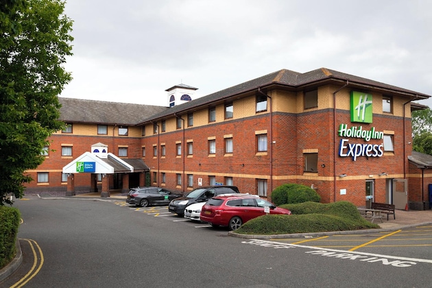 Gallery - Holiday Inn Express Exeter East By Ihg