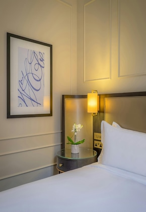 Gallery - Hilton Euston