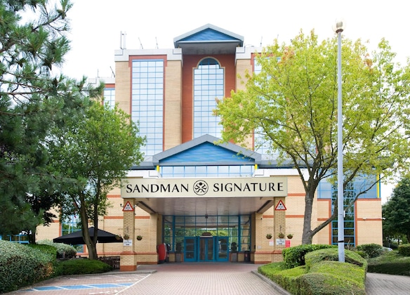 Gallery - Sandman Signature London Gatwick Hotel