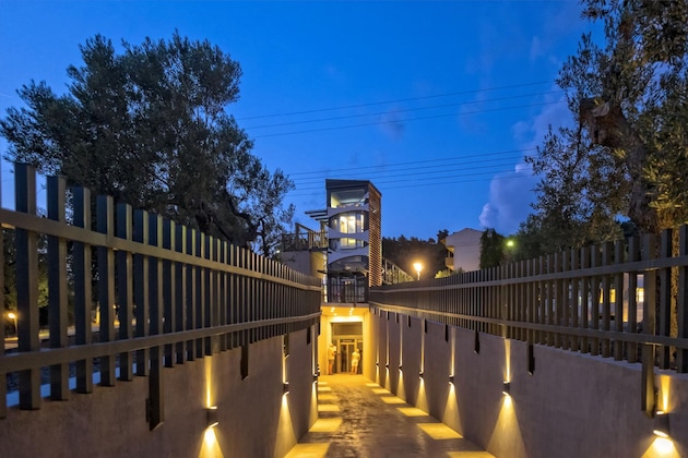 Gallery - Lagomandra Hotel & Spa