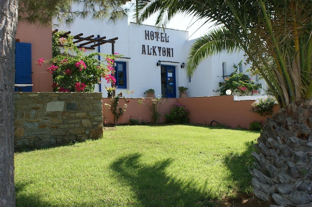 Gallery - Alkyoni Beach Hotel