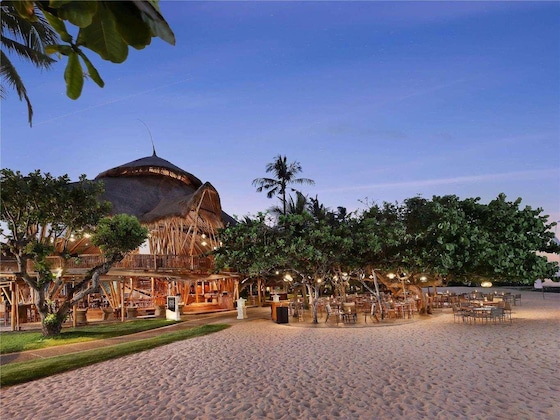 Gallery - Nusa Dua Beach Hotel And Spa - Handwritten Collection