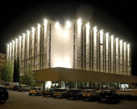 Gallery - Hotel Maxim