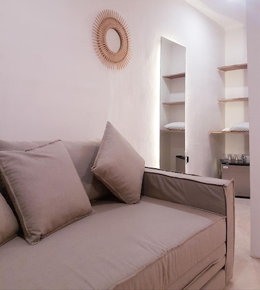 Gallery - Amaité Beach Hotel