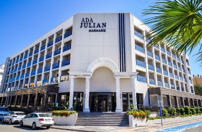 Gallery - Ada Julian Marmaris
