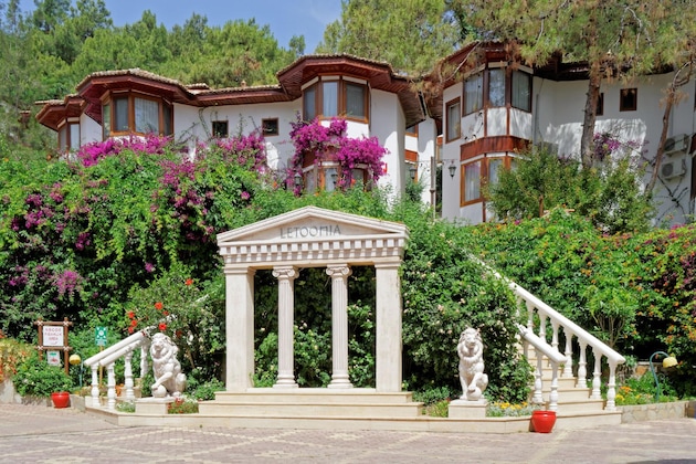 Gallery - Club & Hotel Letoonia