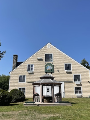 Gallery - Merrill Farm Inn