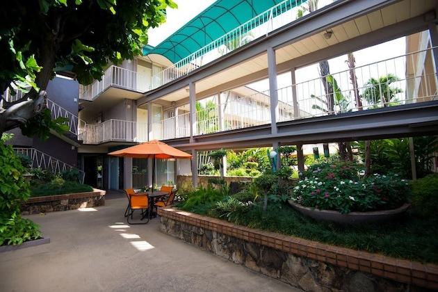 Gallery - Pacific Marina Inn Airport Hotel