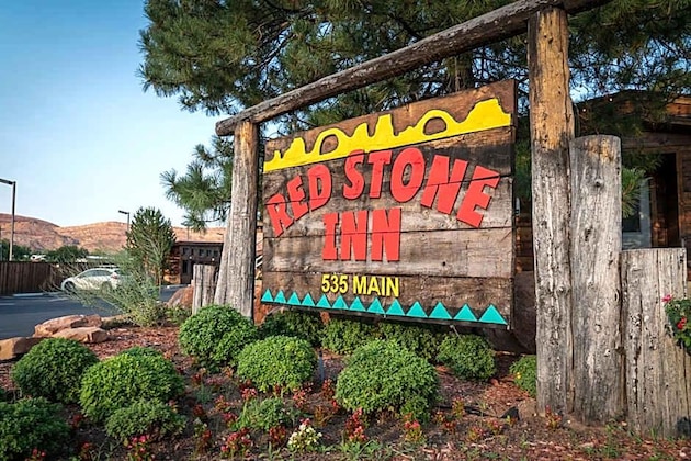 Gallery - Red Stone Inn