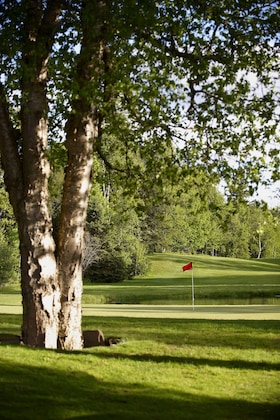 Gallery - Pinestone Resort & Conference Centre