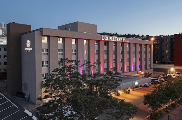 Gallery - Doubletree By Hilton Kamloops