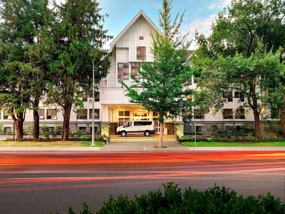 Gallery - Huntingdon Hotel And Suites