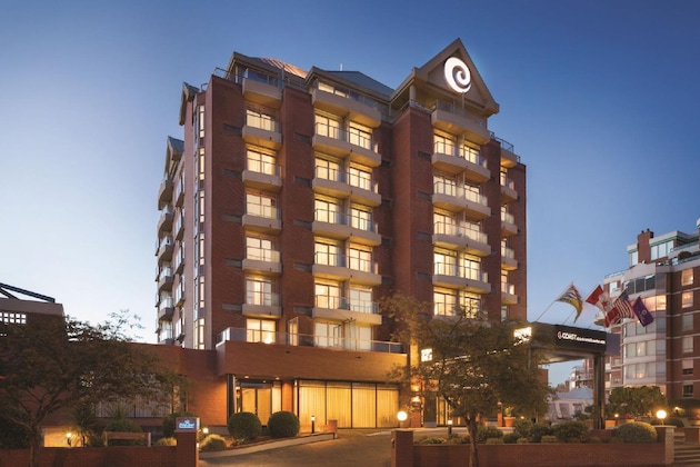 Gallery - Coast Victoria Hotel & Marina By Apa