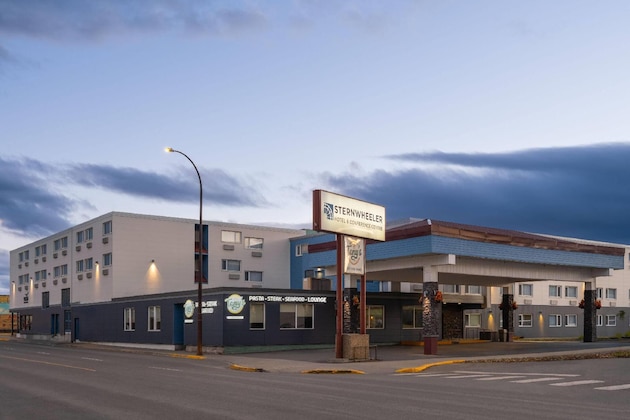 Gallery - Sternwheeler Hotel & Conference Centre, Trademark By Wyndham